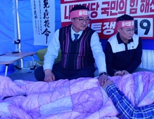 이주갑, 단식투쟁 19일차⋯건강 악화