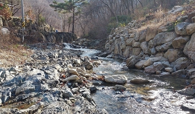 경천면 구재마을 신흥계곡