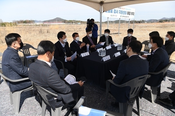 지난 1일 테크노밸리 제2산단에서 열린 ‘수소경제 현장 간담회’.
