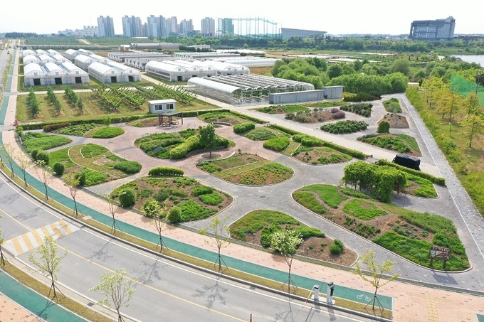 약초동산