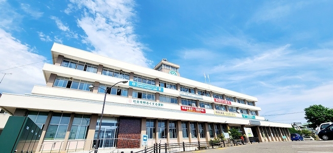 몬베츠시 시청 전경