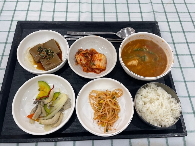 와일드앤로컬푸드축제에서 사용된 다회용기
