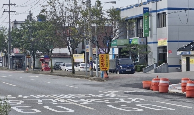 지난 20일 아침 용진농협 앞. 통합 찬성 측에서 집회신고를 했지만 집회는 열리지 않고 있다.