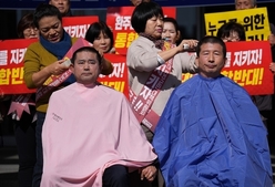 권요안·윤수봉, 전북도지사 완주군 방문 반대