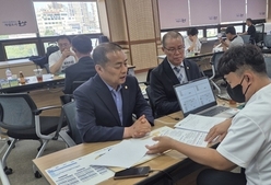 완주군의회, 국정위에 통합 반대 의견서 전달
