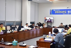 “일회성 행사 지양하고 지속 가능한 정책 모색해야”