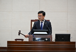 유의식 의장, 폐회사 통해 ‘군민 중심 의정 다짐’